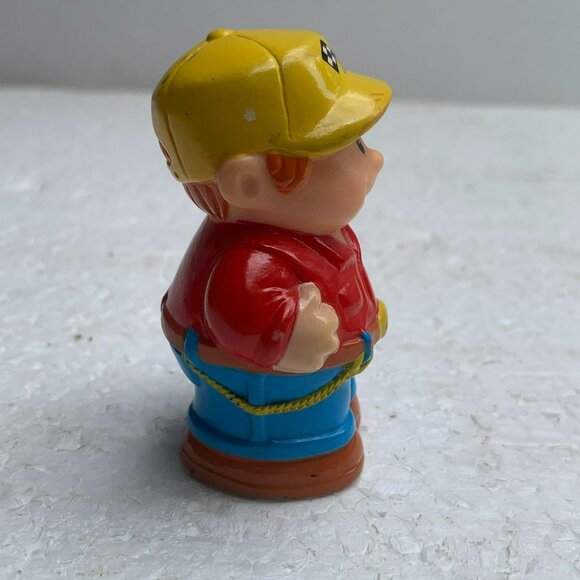 Vintage Shelcore Little People Figure - Race Car Worker - From 1998 - Picture 4 of 8